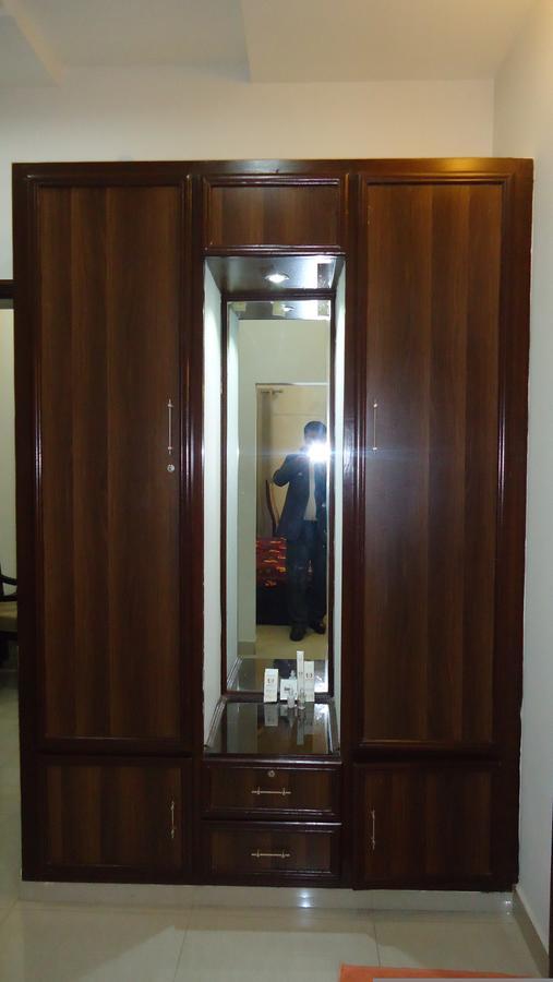 Midway Hotel & Restaurant Sadiqabad Экстерьер фото